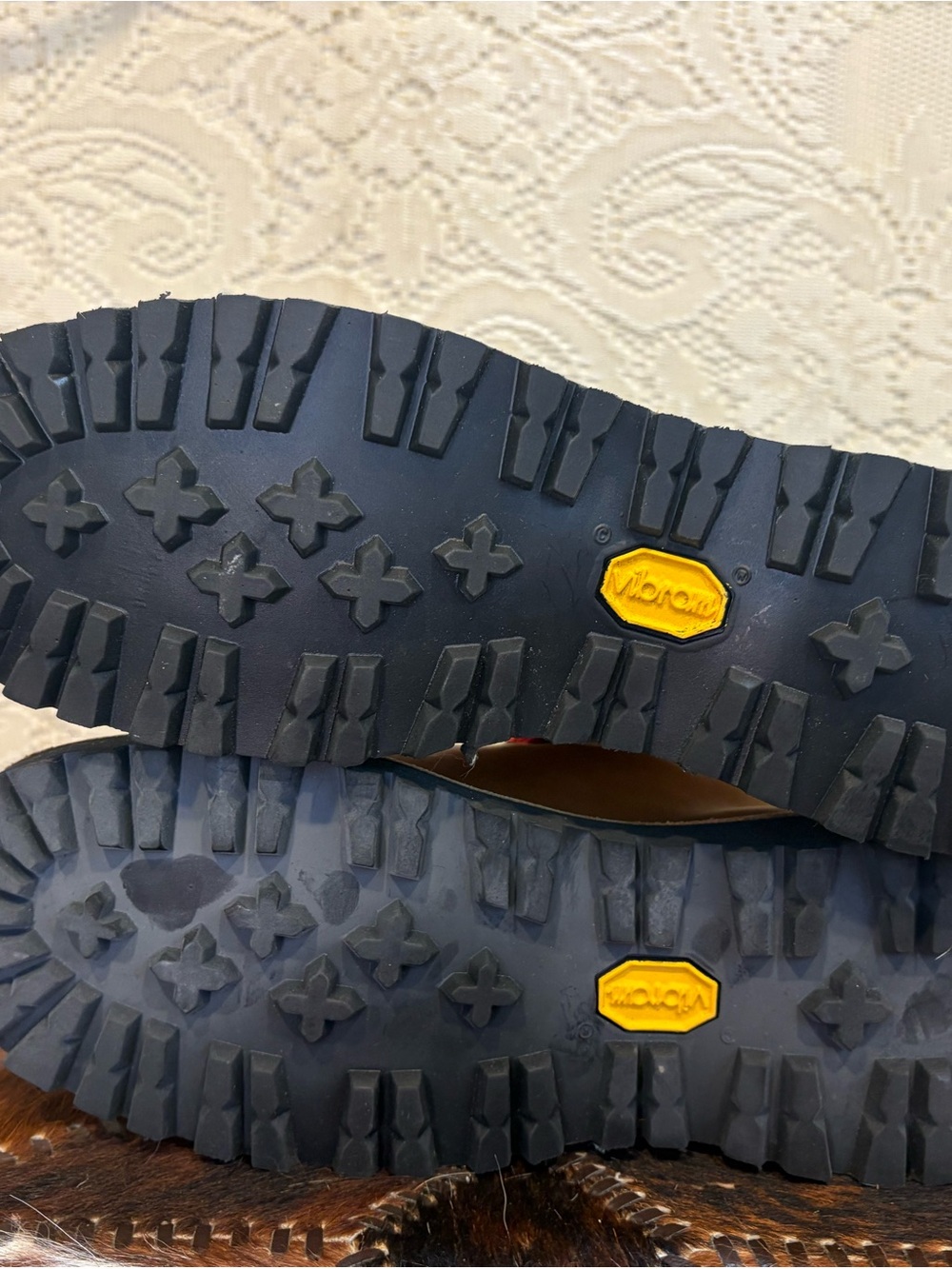 Collectors Danner Women’s Kicking boots featured in the movie Wild 8.5 - Picture 8 of 13